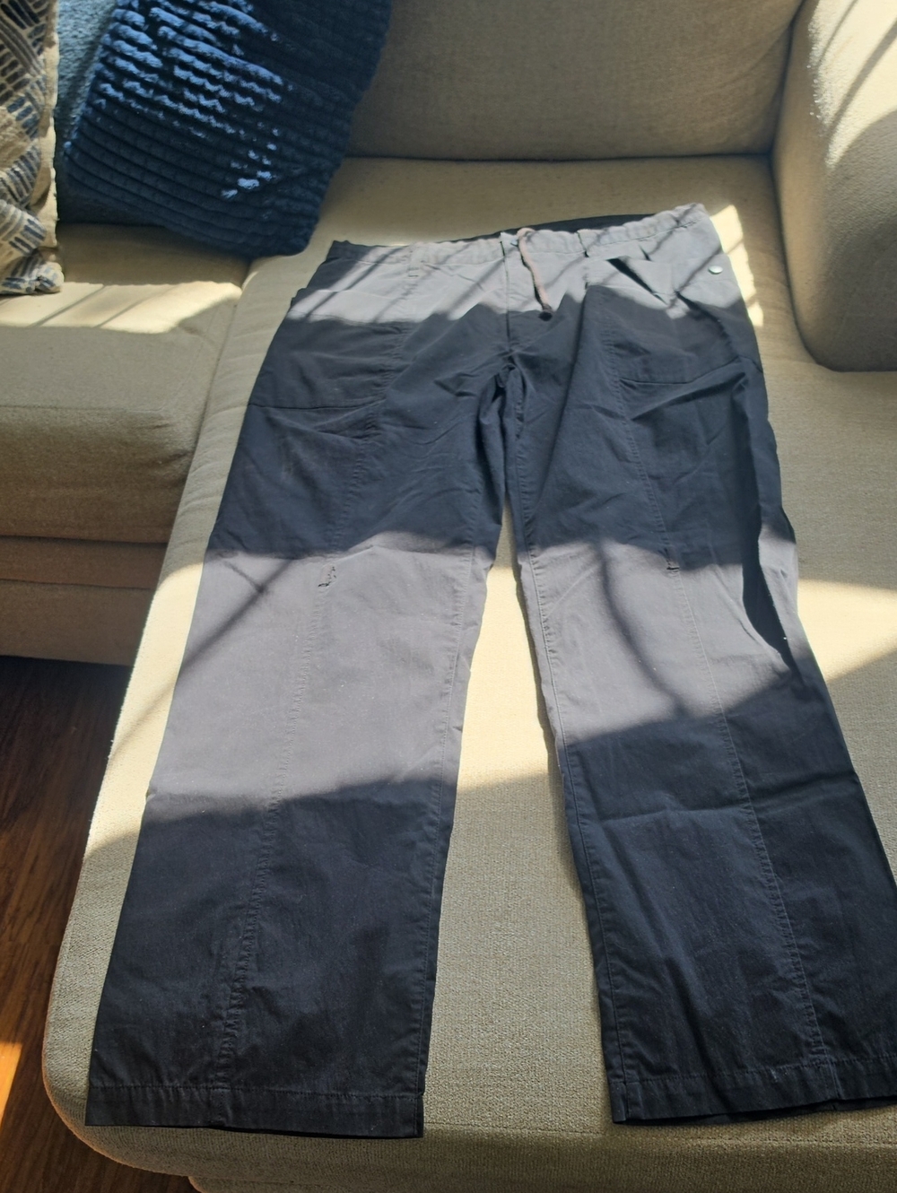 Men's Size Gap Large 35x30 Classic Straight-Leg Pants in Dark Navy